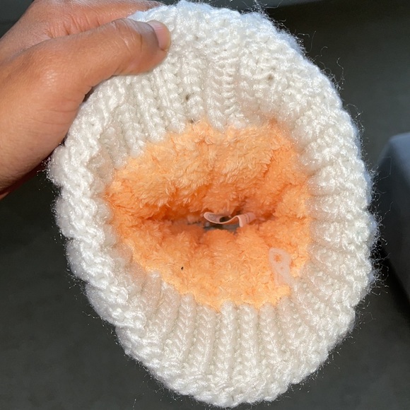 Winter Knitted Hat with Ball - Picture 2 of 2